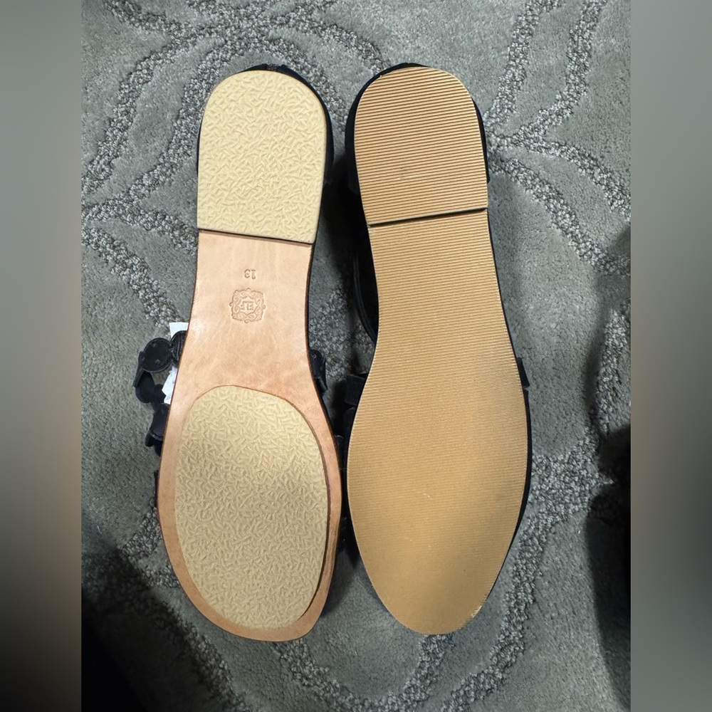 Elf NWOT flat hand made shoes - Picture 4 of 4
